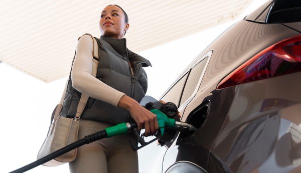 woman-with-car-gas-station
